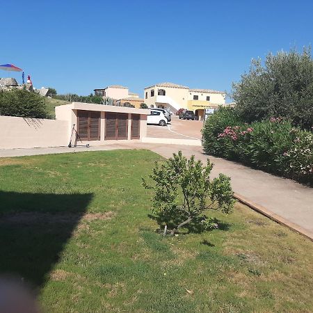 Appartamento Residence Mirice Vignola Mare Aglientu Casa Giorgia מראה חיצוני תמונה