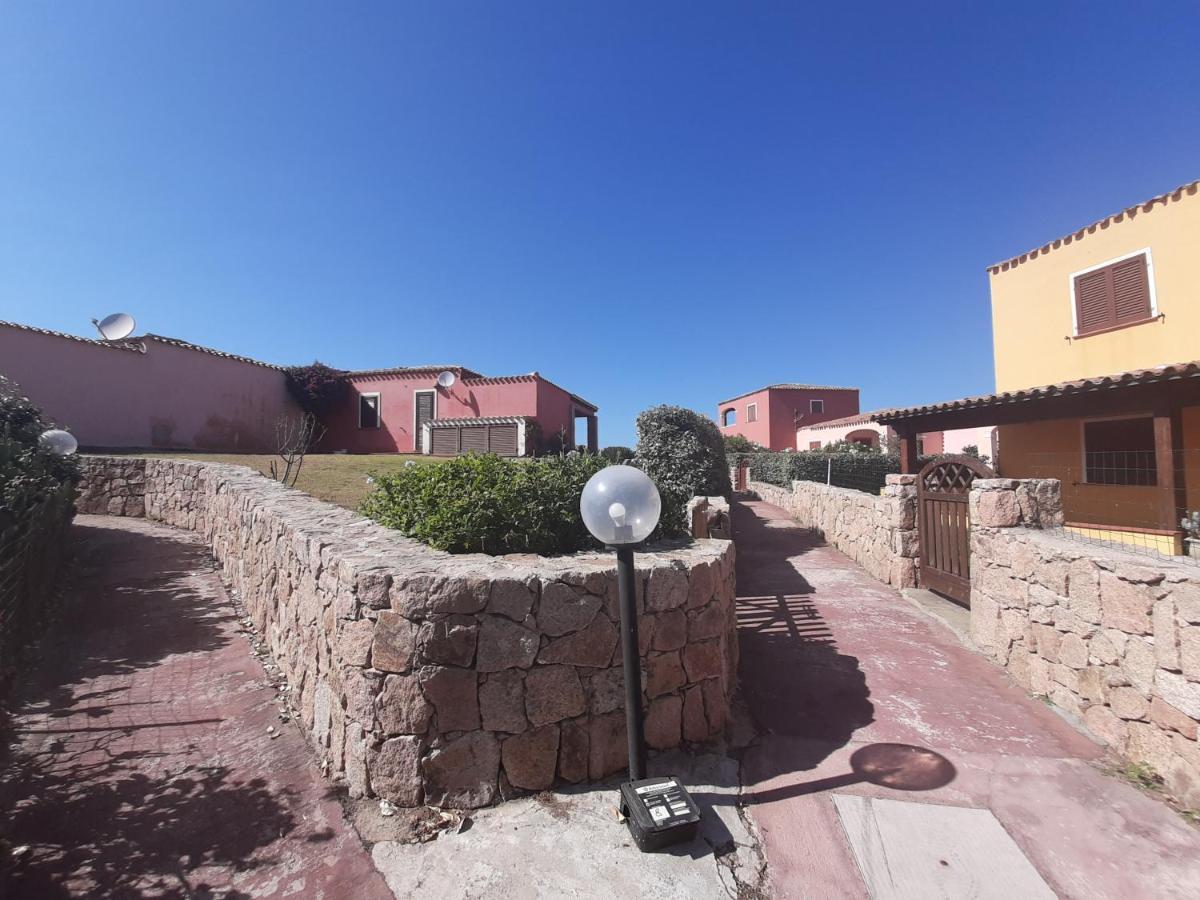 Appartamento Residence Mirice Vignola Mare Aglientu Casa Giorgia מראה חיצוני תמונה