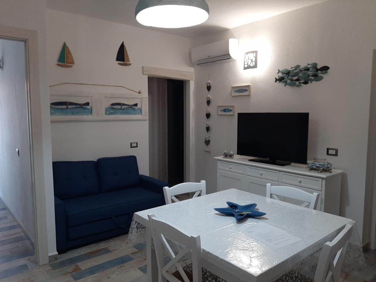 Appartamento Residence Mirice Vignola Mare Aglientu Casa Giorgia מראה חיצוני תמונה