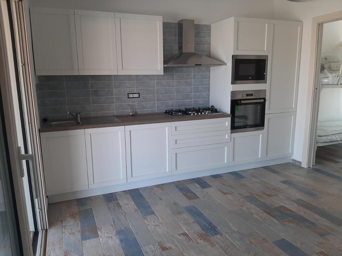Appartamento Residence Mirice Vignola Mare Aglientu Casa Giorgia מראה חיצוני תמונה