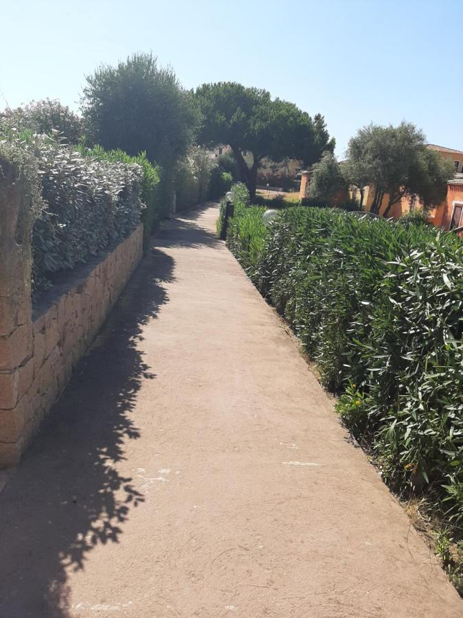Appartamento Residence Mirice Vignola Mare Aglientu Casa Giorgia מראה חיצוני תמונה